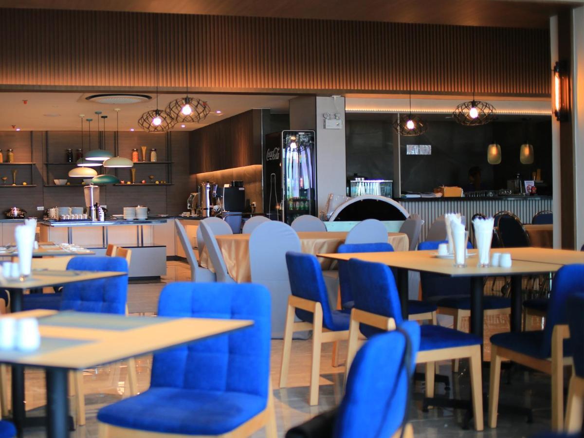 Fortune Saeng Chan Beach Hotel Rayong - Sha Plus Esterno foto
