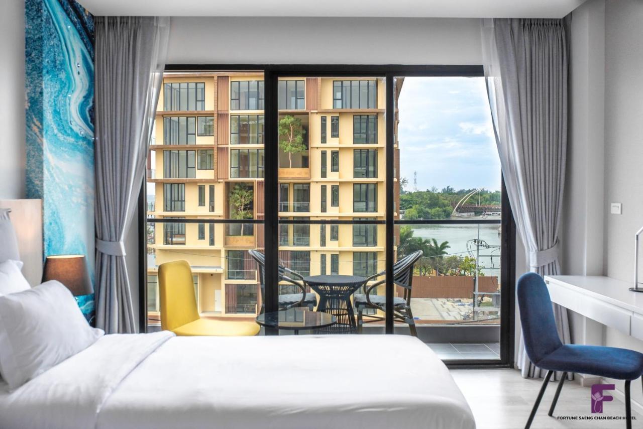Fortune Saeng Chan Beach Hotel Rayong - Sha Plus Esterno foto