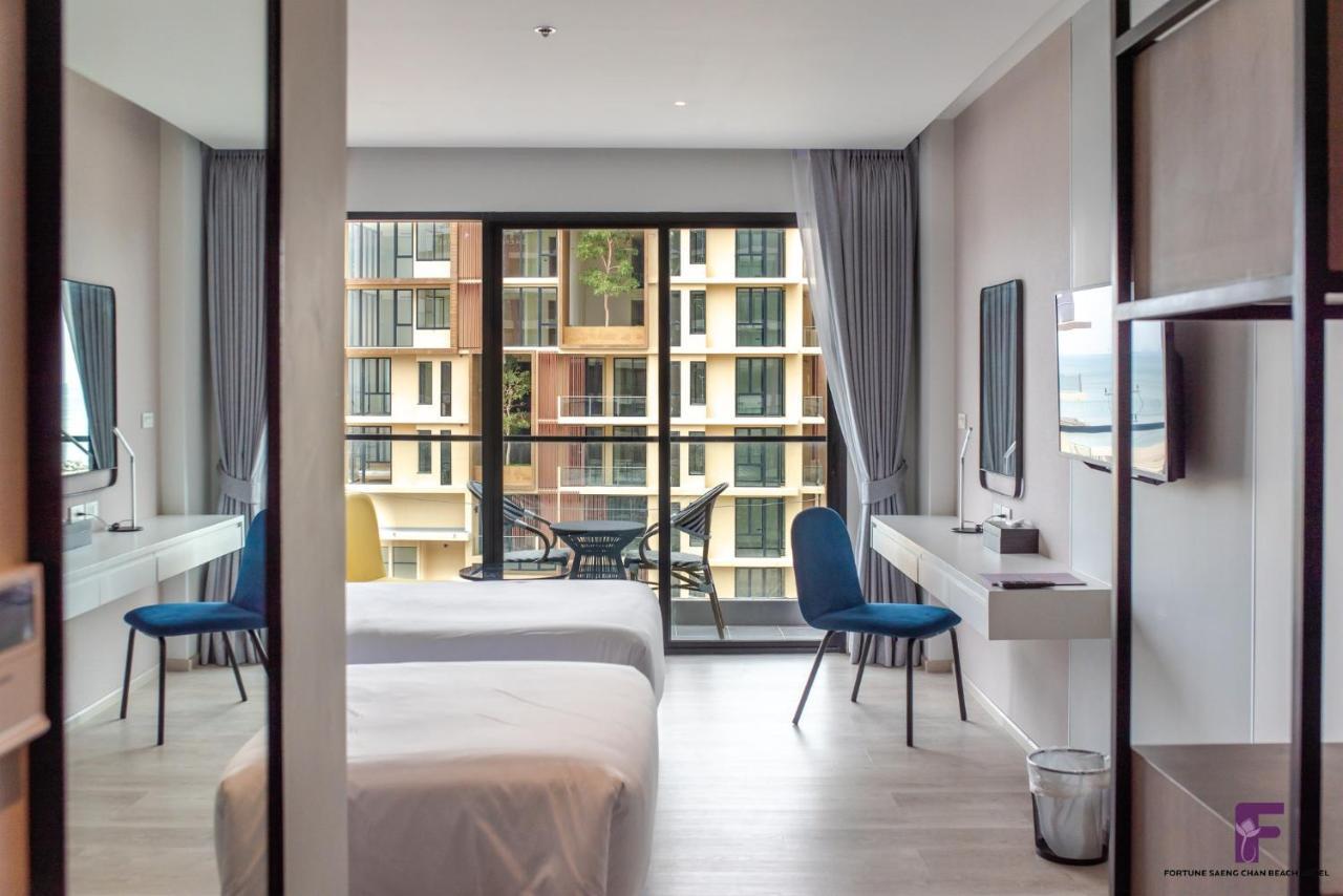 Fortune Saeng Chan Beach Hotel Rayong - Sha Plus Esterno foto